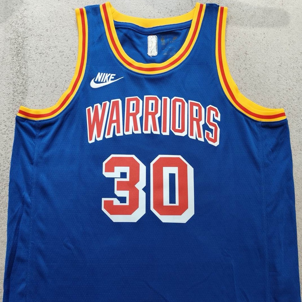 NEW Nike Stephen Curry Golden State Warriors Classic Swingman Jersey Size M